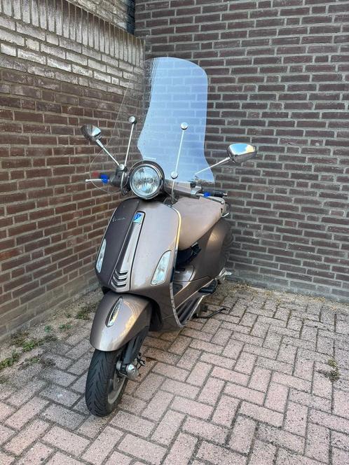 Vespa Primavera brons, blauw kenteken, Fietsen en Brommers, Scooters | Vespa, Gebruikt, Overige modellen, Benzine, Ophalen