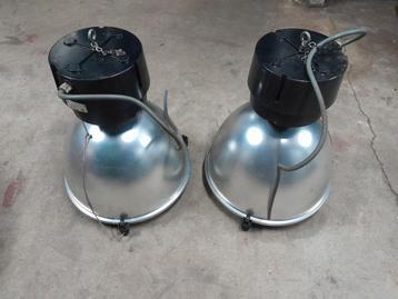 12x industriele hanglamp beschikbaar voor biedingen