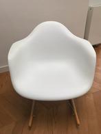 RAR Schommelstoel - Eames Style, Huis en Inrichting, Stoelen, Kunststof, Gebruikt, Wit, Ophalen of Verzenden