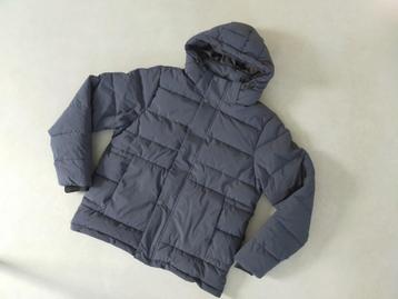 Gewatteerde winterjas, donsjack met capuchion, mt. L. Nieuw beschikbaar voor biedingen