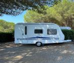 Nette Hobby 440 met o.a Unico voortent en mover!, Caravans en Kamperen, Caravans, Hobby, Treinzit, Dwarsbed, Particulier