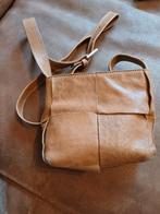 Schoudertasje, Ophalen of Verzenden, Zo goed als nieuw, Bruin, Schoudertasje