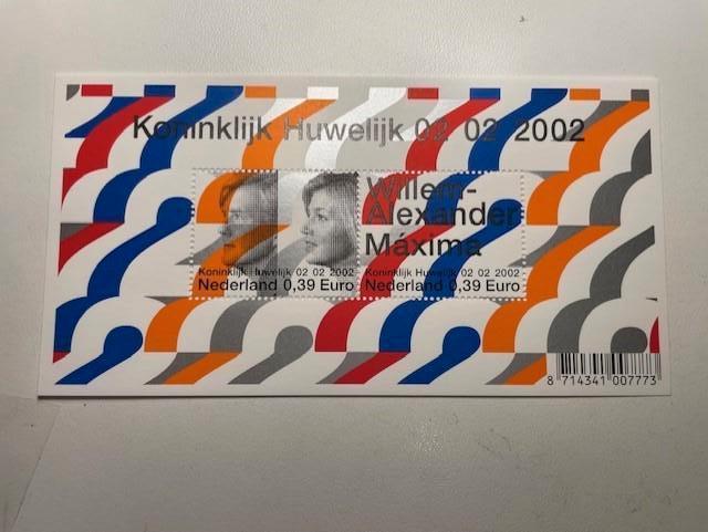 2 stuks postzegels Koninklijk Huwelijk 02022002, Postzegels en Munten, Postzegels | Nederland, Postfris, Na 1940, Ophalen of Verzenden