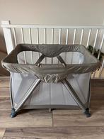 Nuna campingbedje met extra matras, Kinderen en Baby's, Babywiegjes en Ledikanten, Ophalen, Zo goed als nieuw, Reisbedje