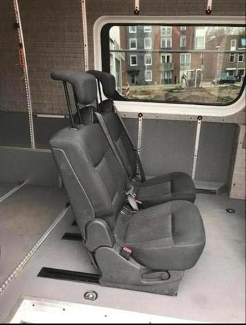 2 zwart stoffen stoelen 3p gordel isofix cabine campee bus beschikbaar voor biedingen