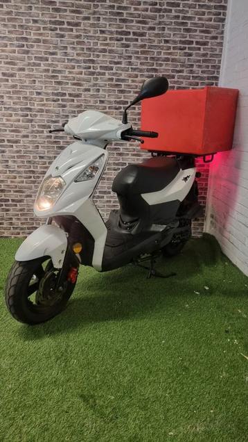 Zeer nette Sym X Pro E4  bezorgscooter 2020! Incl box  beschikbaar voor biedingen