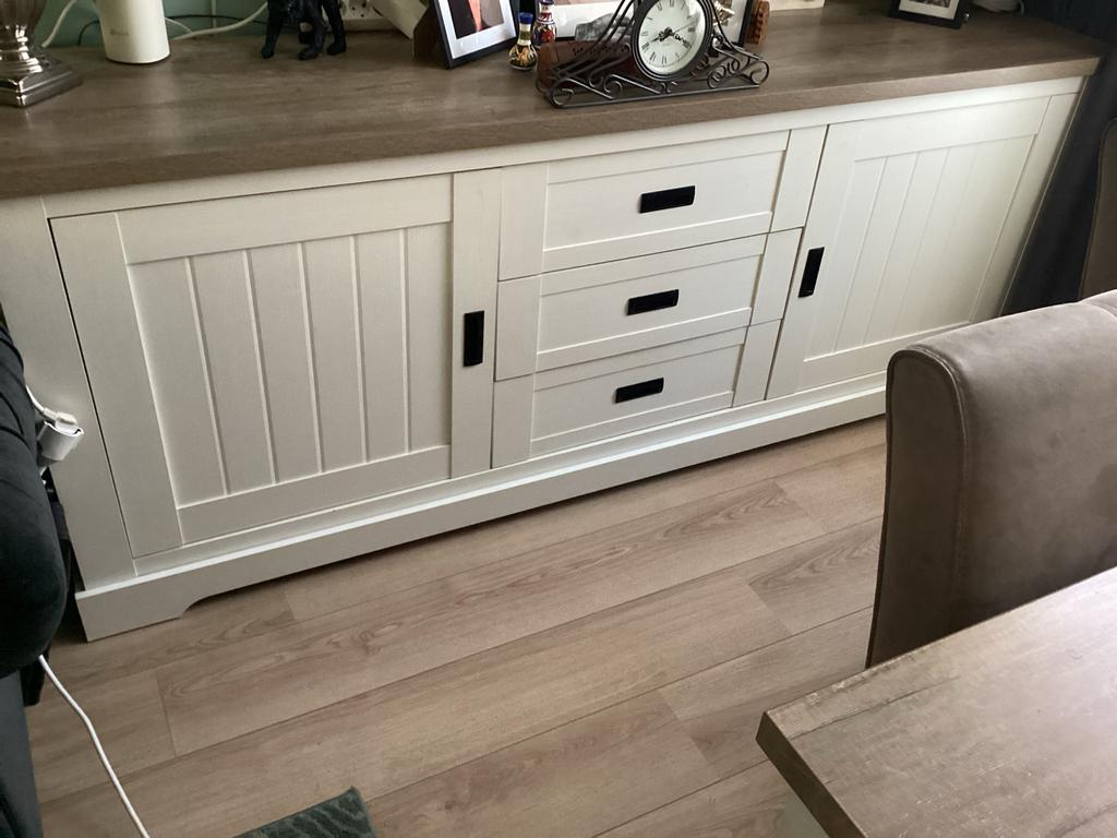 Mooi Dressoir - 214,5x49,5x84,5 cm, Huis en Inrichting, Kasten | Dressoirs, Ophalen, Overige materialen, Gebruikt, 200 cm of meer