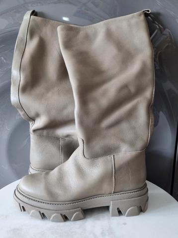 Sacha Iconic leren laarzen, maat 41, beige, nieuw. beschikbaar voor biedingen