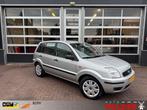 Ford FUSION 1.4-16V LUXURY / AIRCO / TREKHAAK / LAGE KMS! /, Auto's, 15 km/l, Gebruikt, Elektrische ramen, Origineel Nederlands