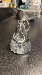 Glazen accecoires, Verzenden
