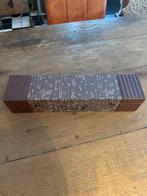 Chinese paper-cut scene at qingming, Ophalen