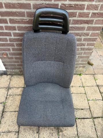 Volvo 240 bestuurdersstoel beschikbaar voor biedingen