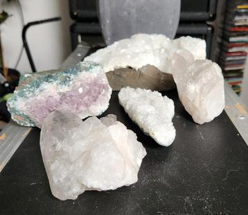 Edelstenen (bergkristal & amethist) beschikbaar voor biedingen