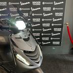 Piaggio Zip 50 4T 2V Mat Grijs 2018 / Alpha led /1e eigenaar, Fietsen en Brommers, Scooters | Piaggio, Ophalen, Zip, 49 cc, Zo goed als nieuw