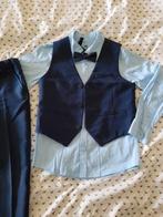 Kostuum pak met gilet, blouse en pantalon maat 110/116, Ophalen of Verzenden, Zo goed als nieuw, Jongen