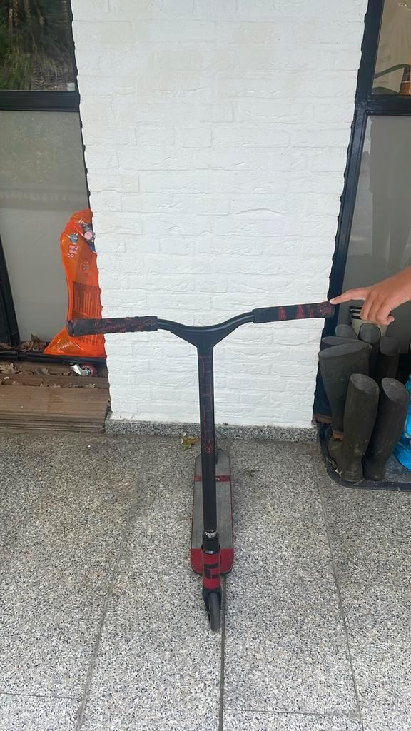 Stuntstep Colt, Fietsen en Brommers, Steps, Zo goed als nieuw, Gewone step, Ophalen