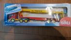 Siku 3112 Mercedes autotransport rood-geel, Hobby en Vrije tijd, Modelauto's | 1:50, Ophalen of Verzenden, Zo goed als nieuw, Bus of Vrachtwagen