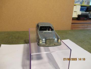 Tekno  Mercedes  220 SE beschikbaar voor biedingen