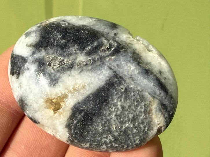 Zebra kwarts met chalcedoon Druzy kristallen mineralen, Verzamelen, Mineralen en Fossielen, Mineraal, Ophalen of Verzenden