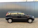 Ford Fusion 1.4-16V Nette auto - Incl nieuwe APK, Auto's, Voorwielaandrijving, 15 km/l, Gebruikt, Blauw