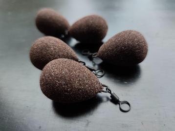 Dumpy pears beschikbaar voor biedingen