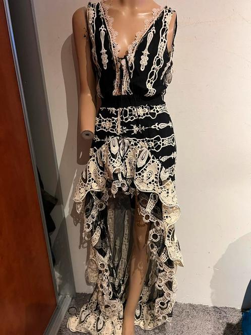 ANTICA SARTORIA jurk met kant maat m origineel ZGAN, Kleding | Dames, Jurken, Zo goed als nieuw, Maat 38/40 (M), Zwart, Onder de knie