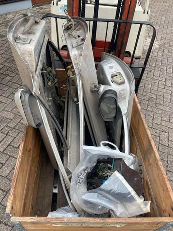 Citroën 2cv Ami Dyane onderdelen  beschikbaar voor biedingen