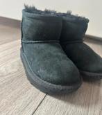 UGG Laarsjes Kids Maat 23.5 - Zo goed als nieuw!, Kinderen en Baby's, Ophalen of Verzenden, Zo goed als nieuw, Jongetje of Meisje