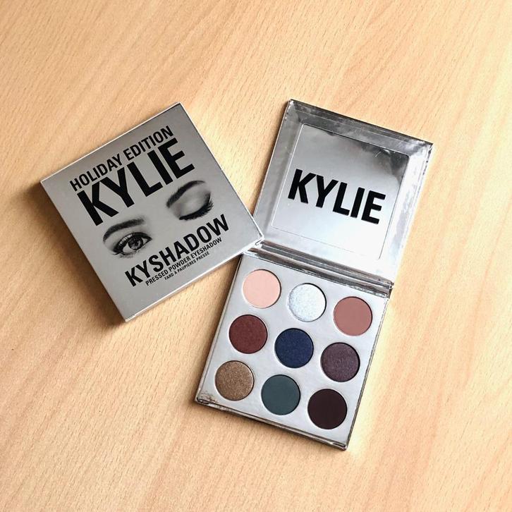 Kylie Cosmetics kyshadow palette, Sieraden, Tassen en Uiterlijk, Uiterlijk | Cosmetica en Make-up, Nieuw, Make-up, Ogen, Overige kleuren