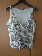 Speelse chique top in wit-grijstinten MARIE MÉRO 42 snazzeys, Kleding | Dames, Tops, Verzenden, Wit, Maat 42/44 (L), Zonder mouw