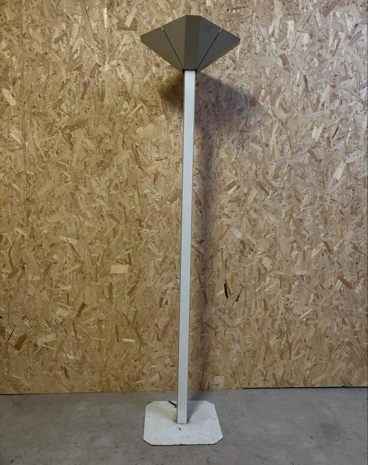 Dijkstra Staande Lamp - Uniek Design, Huis en Inrichting, Lampen | Vloerlampen, Gebruikt, 150 tot 200 cm, Metaal, Ophalen of Verzenden
