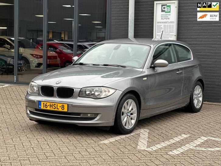 BMW 1-serie 118i Business Line/6-BAK/AIRCO/NWE APK/NETTE STA, Auto's, BMW, Bedrijf, Te koop, 1-Serie, ABS, Airbags, Airconditioning