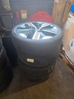 Renault Megane E-Tech Velgen + All Season Banden, Auto-onderdelen, Banden en Velgen, Gebruikt, Banden en Velgen, Ophalen of Verzenden