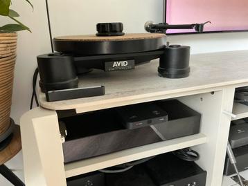 AVID DIVA II SP high end platenspeler beschikbaar voor biedingen