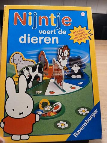 Nijntje voert de dieren - Ravensburger beschikbaar voor biedingen