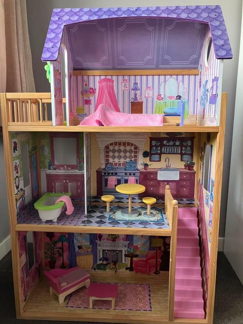 KidKraft houten poppenhuis met accessoires, Kinderen en Baby's, Speelgoed | Poppenhuizen, Gebruikt, Poppenhuis, Ophalen