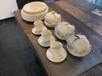 Wedgewood servies, complete set, Wedgwood, Kop(pen) en/of Schotel(s), Gebruikt, Ophalen