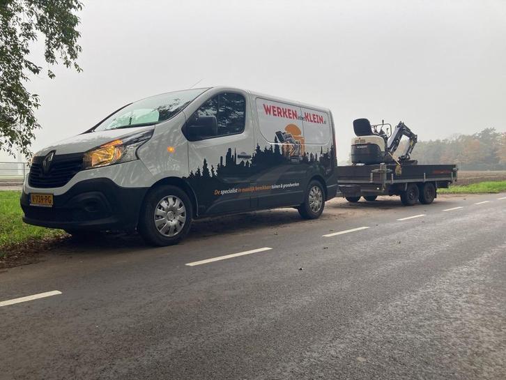 Minigraver en rupsdumper met machinist, Diensten en Vakmensen, Tuinmannen en Stratenmakers, Bestrating, Tuin- of Vijveraanleg