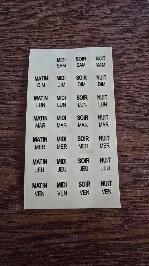 Weekstickers (Frans), Hobby en Vrije tijd, Stickers en Plaatjes, Zo goed als nieuw, Meerdere stickers, Ophalen