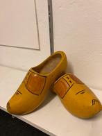 Traditionele houten klompen, Tuin en Terras, Werkkleding, Ophalen, Zo goed als nieuw