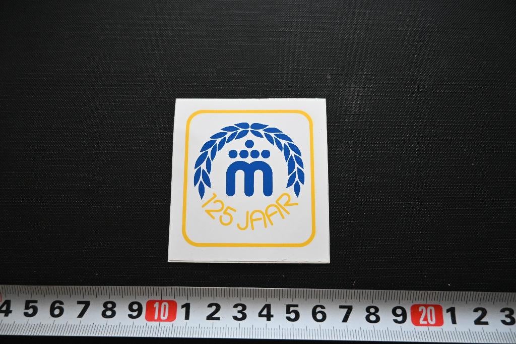 sticker Ravestein Meulemans  125 jaar mengvoeder  logo, Ophalen, Zo goed als nieuw