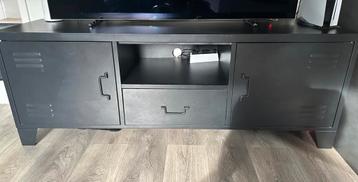 Metalen tv meubel beschikbaar voor biedingen