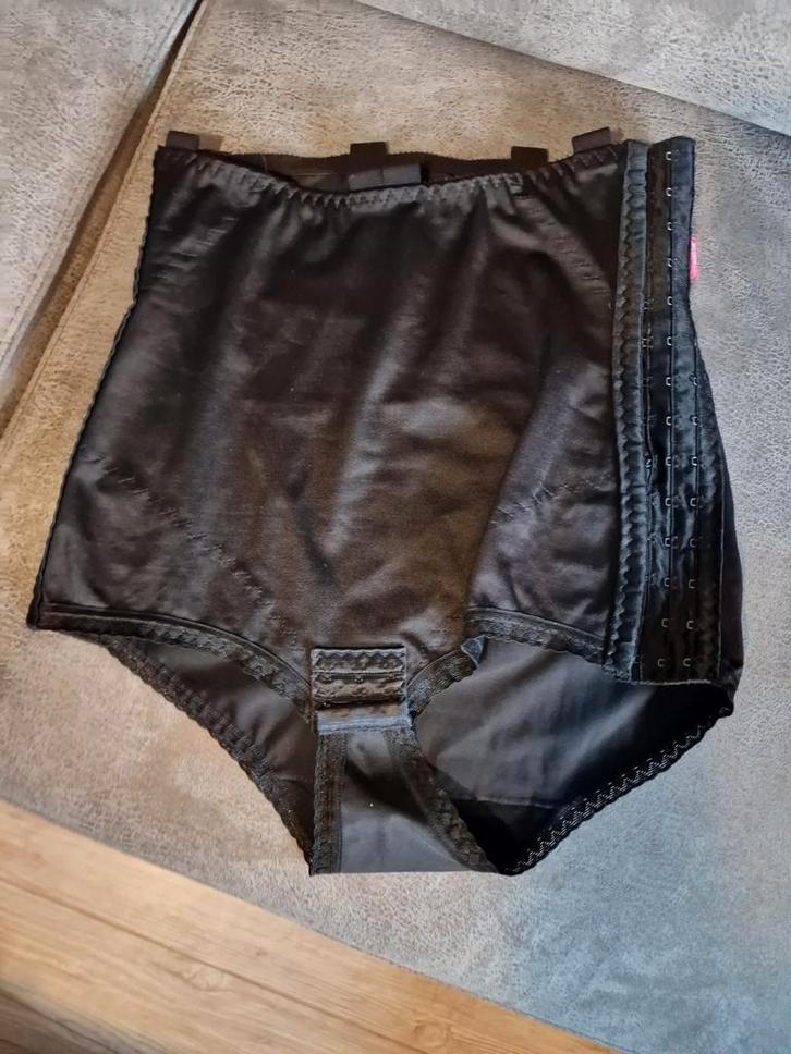 Twee Liipoelastic compressie broekjes, VH Variant, maat XL, Kleding | Dames, Ondergoed en Lingerie, Zwart, Ophalen