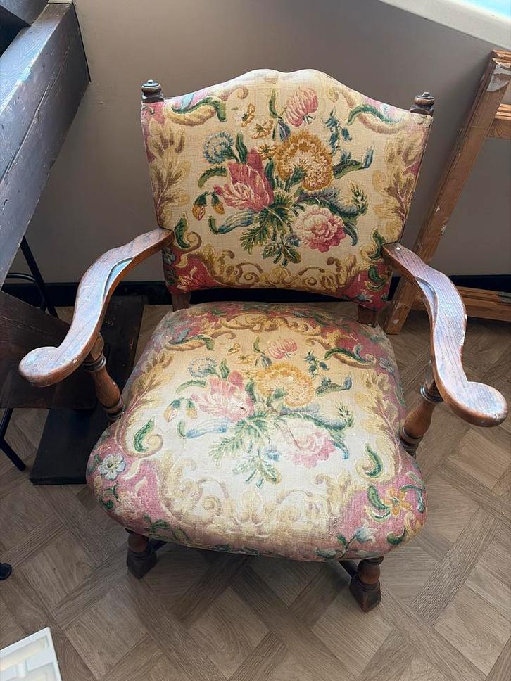 2 Stoelen voor opknapbeurt - Gratis af te halen, Huis en Inrichting, Stoelen, Gebruikt, Twee, Hout, Overige kleuren, Ophalen of Verzenden