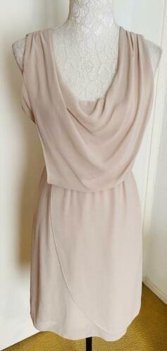 Fame jurk maat M/L, Kleding | Dames, Jurken, Zo goed als nieuw, Maat 38/40 (M), Overige kleuren, Boven de knie, Ophalen of Verzenden