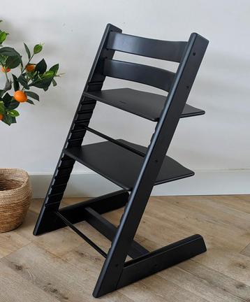 Stokke Tripp Trapp - Mat Zwart - Nieuwste model beschikbaar voor biedingen