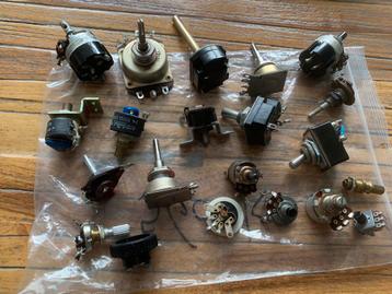 Set vintage potmeters pot meters tbv radio’s - potentiometer beschikbaar voor biedingen