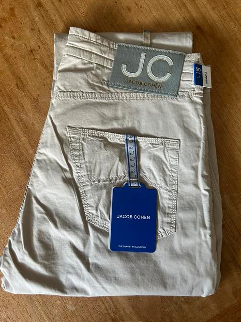 Jacob Cohen Pharrel Active maat 30 kleur grijs/ zand, Kleding | Heren, Broeken en Pantalons, Nieuw, Maat 46 (S) of kleiner, Grijs
