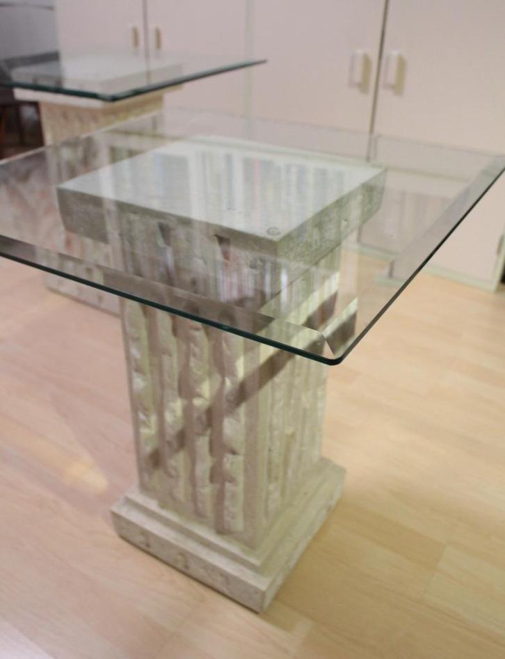 2 x Romeinse zuil / bijzet,- of plantentafeltje., Huis en Inrichting, Woonaccessoires | Zuilen en Pilaren, Zo goed als nieuw, Ophalen
