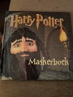 Harry Potter masker boek, Verzamelen, Harry Potter, Ophalen of Verzenden, Zo goed als nieuw, Boek of Poster